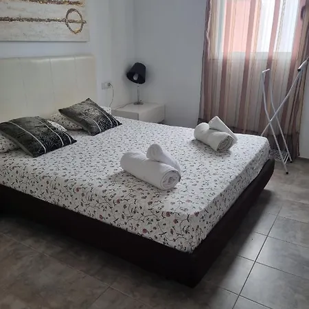 아파트 Your House In Menorca *